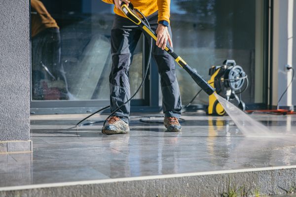 Concrete Cleaning in Naperville