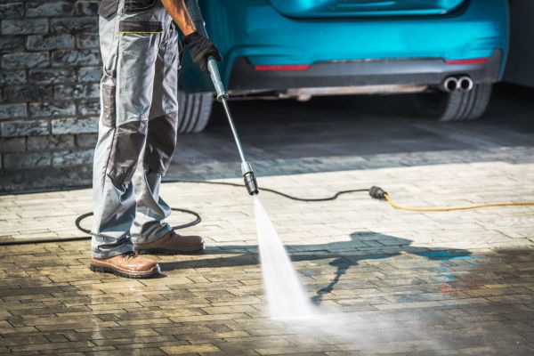 Driveway Pressure Washing in Naperville
