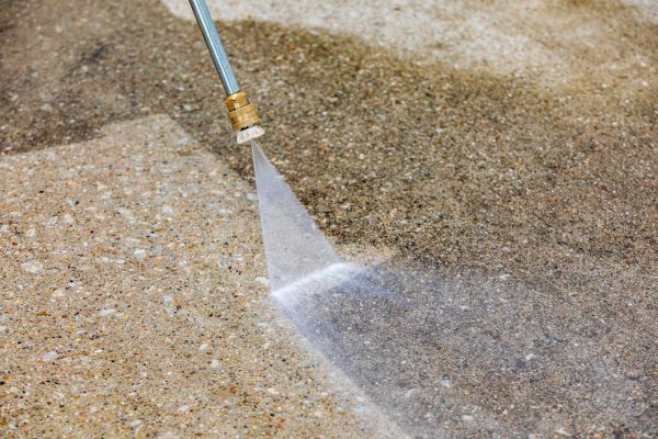 Driveway Pressure Cleaning in Naperville