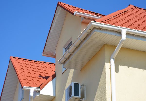 Cost of Soffit Cleaning in Naperville