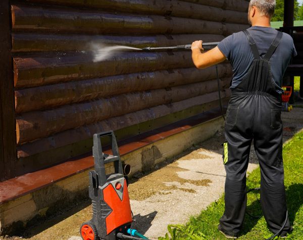 Cost of Log Home Pressure Washing in Naperville