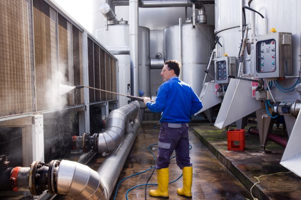 Business Pressure Washing in Naperville