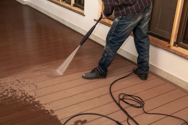 Veranda Cleaning in Naperville