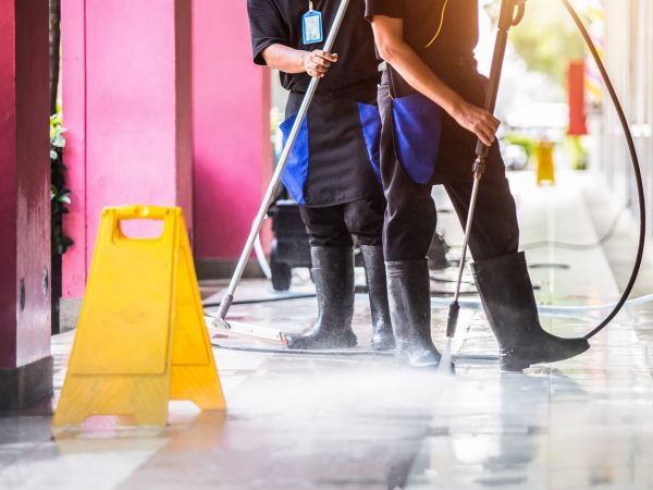 Store Powerwashing in Naperville